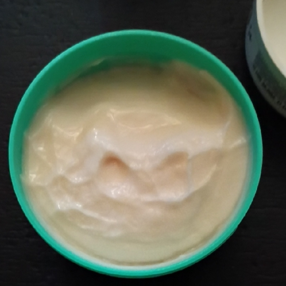 Sol de Janeiro Cream with White Lid - Picture 6 of 6